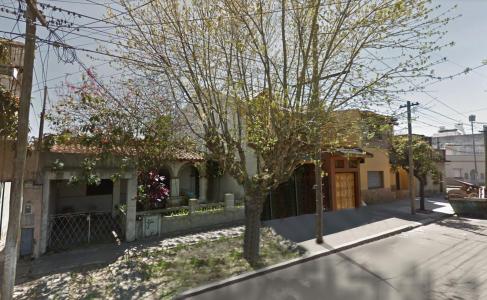 Casa Lote Propio Posibilidad Multifamiliar - Juarez 5100 - Gral. San Martín., 2 habitaciones