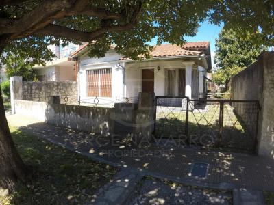 Casa Multifamiliar con Terreno - Castelli 2046 - San Martín