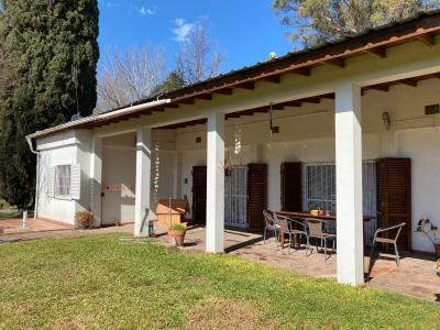 Casa Quinta 3 Amb. 1600 m2 En Venta, Tierras de Morenito - Moreno, 2 habitaciones