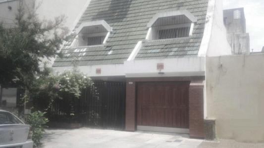 Excelente Casa en Venta en Villa Devoto, Ciudad Autónoma de Buenos Aires