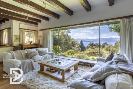 Alquiler Casa Única en Bariloche. Naturaleza y Vista Al Lago. 5/6 PAX, 3 habitaciones