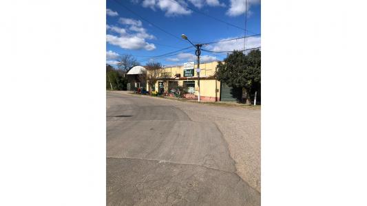 Local casa y galpón en venta en Manzanares Pilar, 500 mt2, 2 habitaciones
