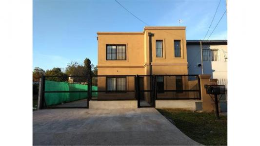 Casa en venta en Manzanares Pilar, 125 mt2, 3 habitaciones