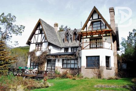 Gran Casa con Vista al Lago de 5 Dormitorios en Bariloche, 5 habitaciones